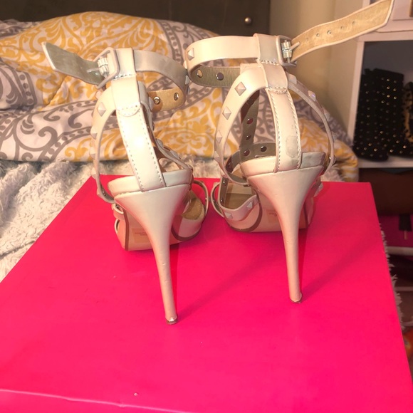 Steve Madden studded sandals size 9.5 - Picture 3 of 5